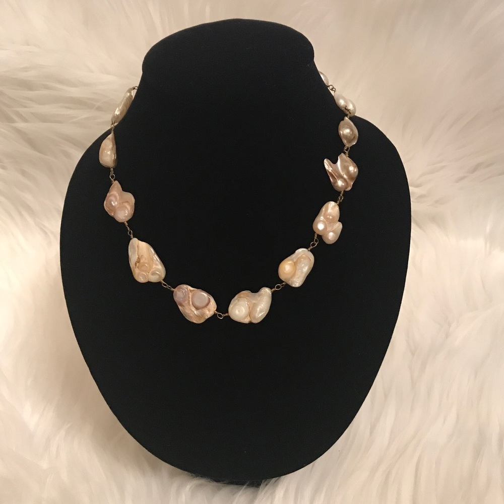 Pearl necklace ShopAdore boutique